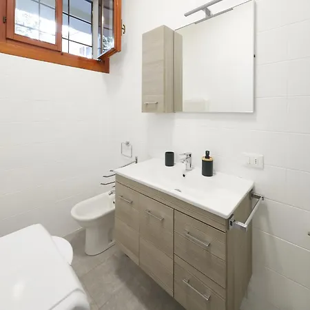 Apartament Flat Number 11 Mediolan